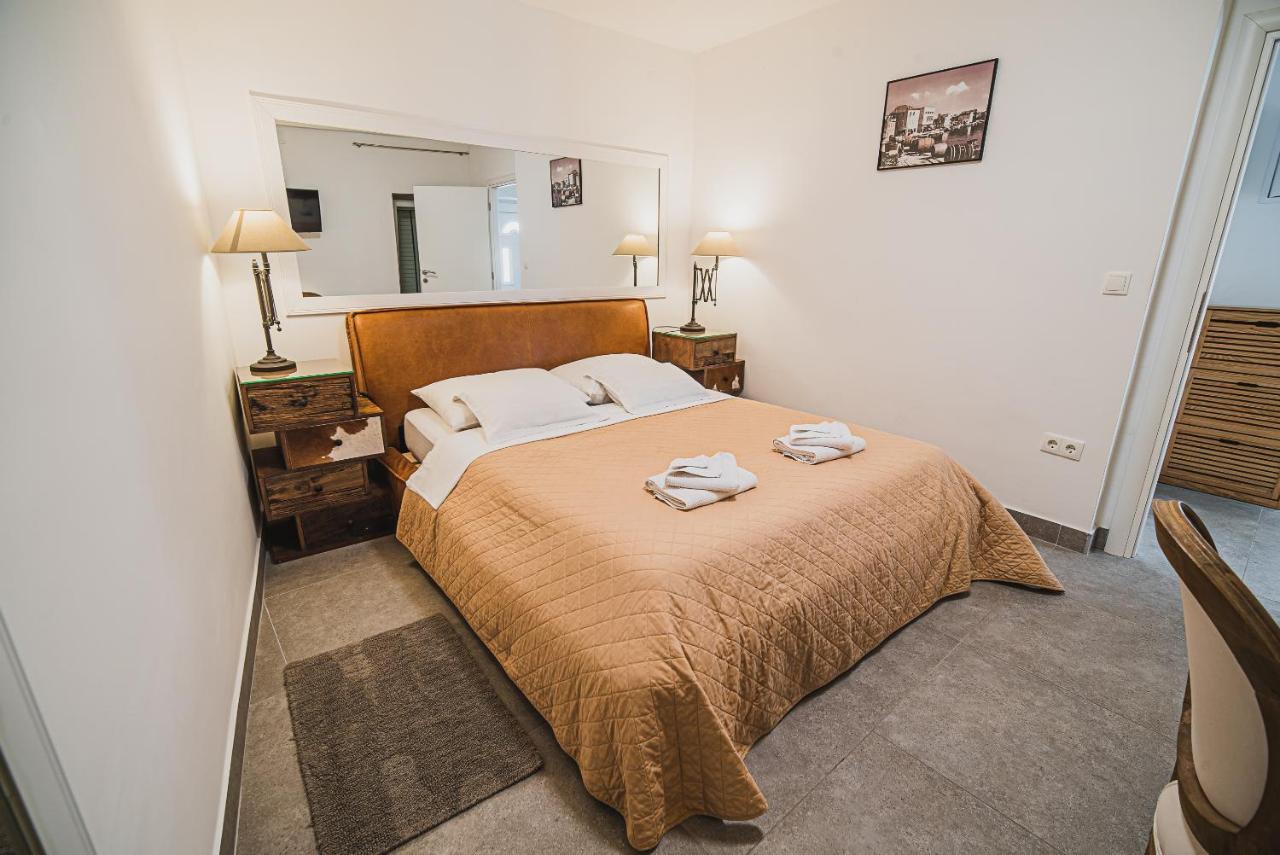 Downtown Luxury Apartments With Hot Tub Водице Екстер'єр фото